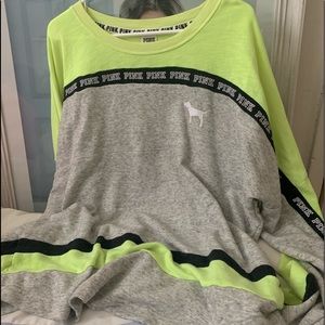 victoria’s secret pink sweatshirt
